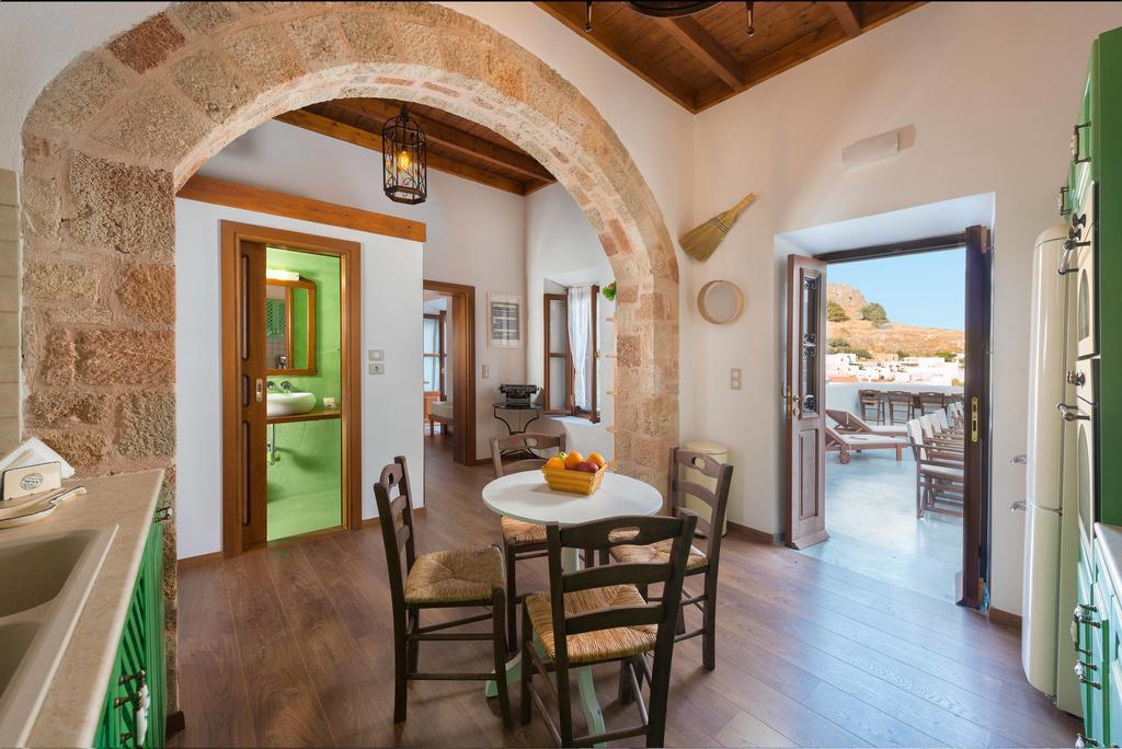 Villa Eftihia In Lindos 外观 照片